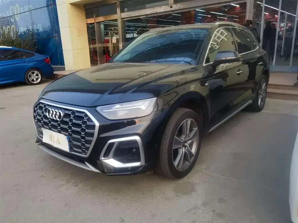 Audi Q5L 2023 из CN, фото 1