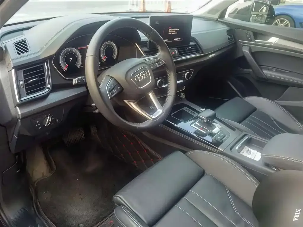 Audi Q5L 2023 из CN, фото 9