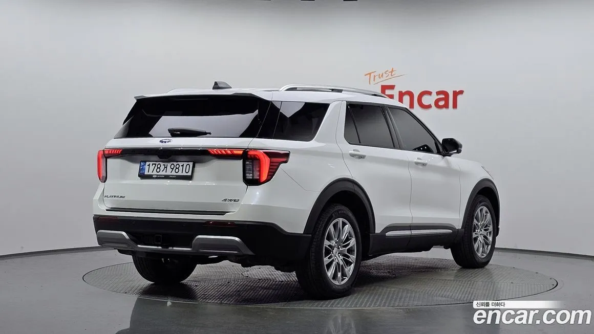 Ford Explorer 2025 из KR, фото 2