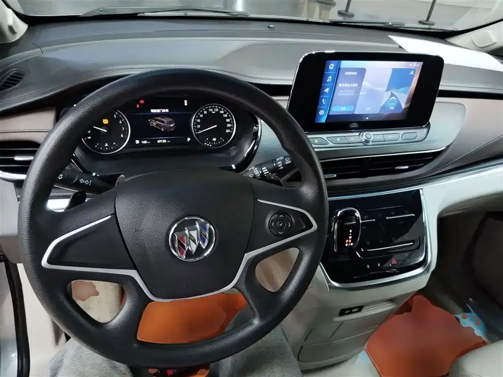 Buick GL8 2023 из CN, фото 3