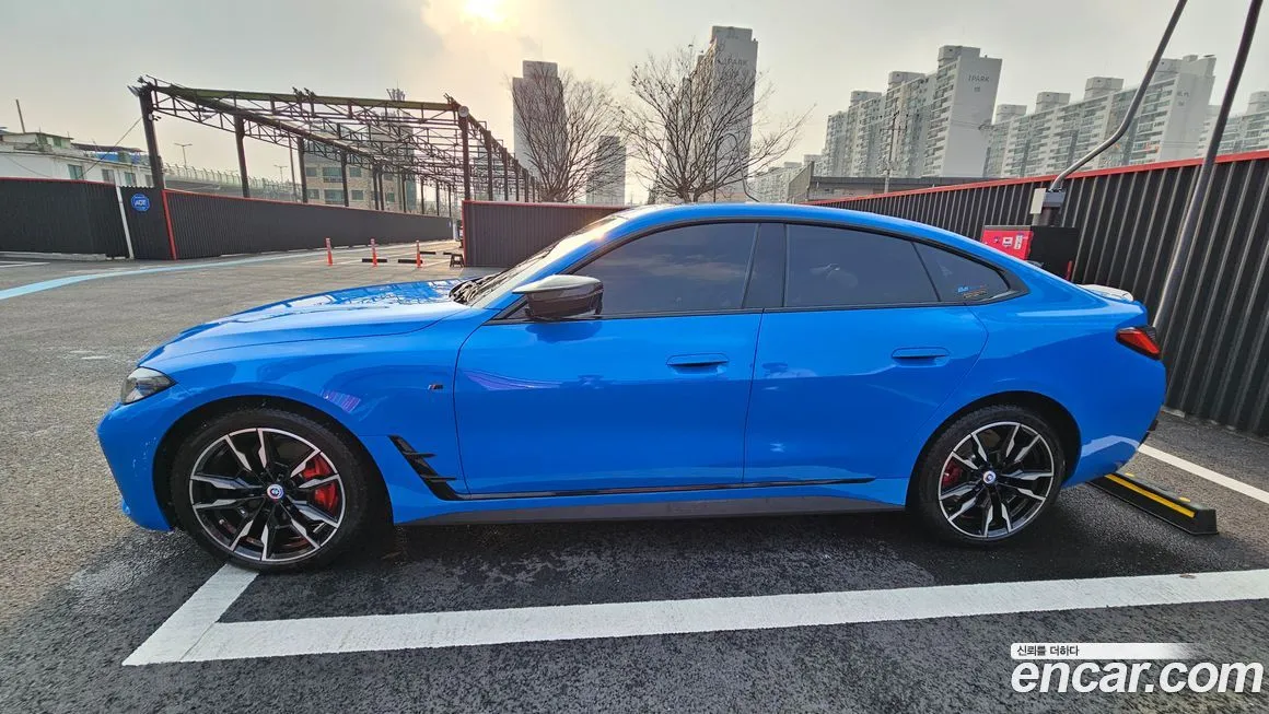 BMW i4 2024 из KR, фото 9