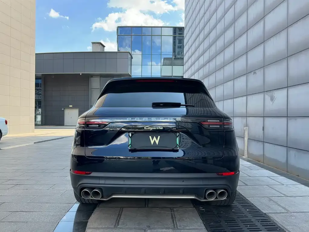 Porsche Cayenne Hybrid — фото 3