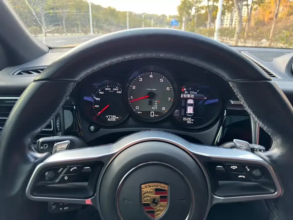 Porsche Macan 2021 из CN, фото 8