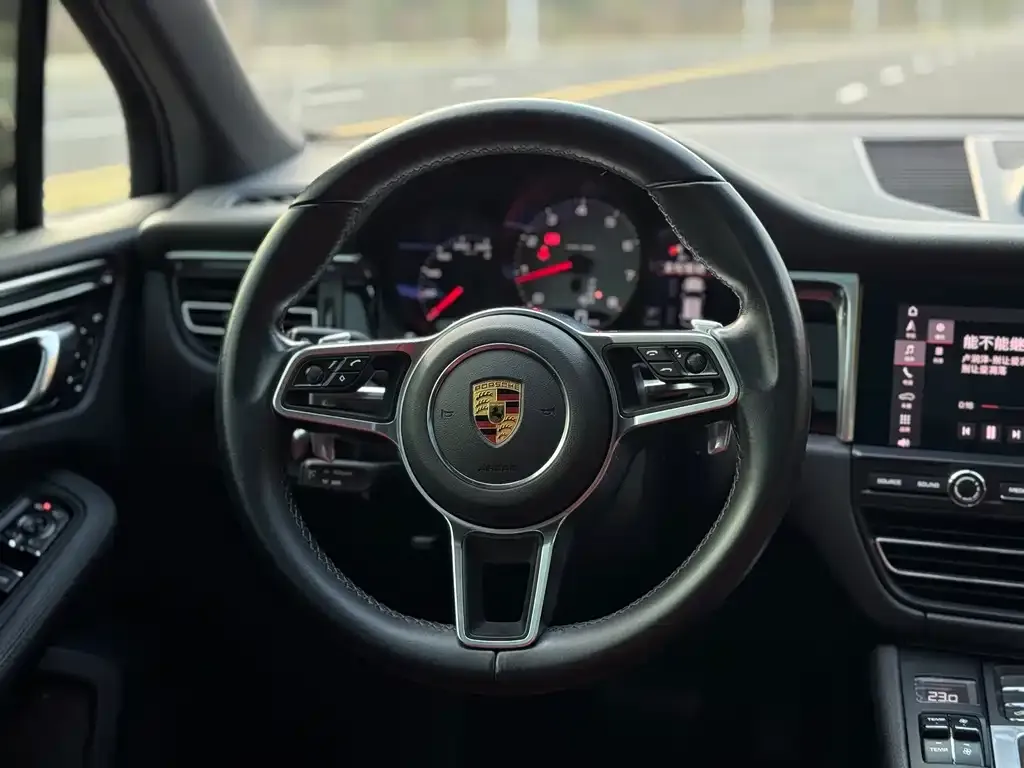 Porsche Macan 2021 из CN, фото 3