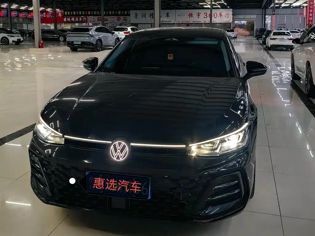 Volkswagen Passat 2025 из CN, фото 1