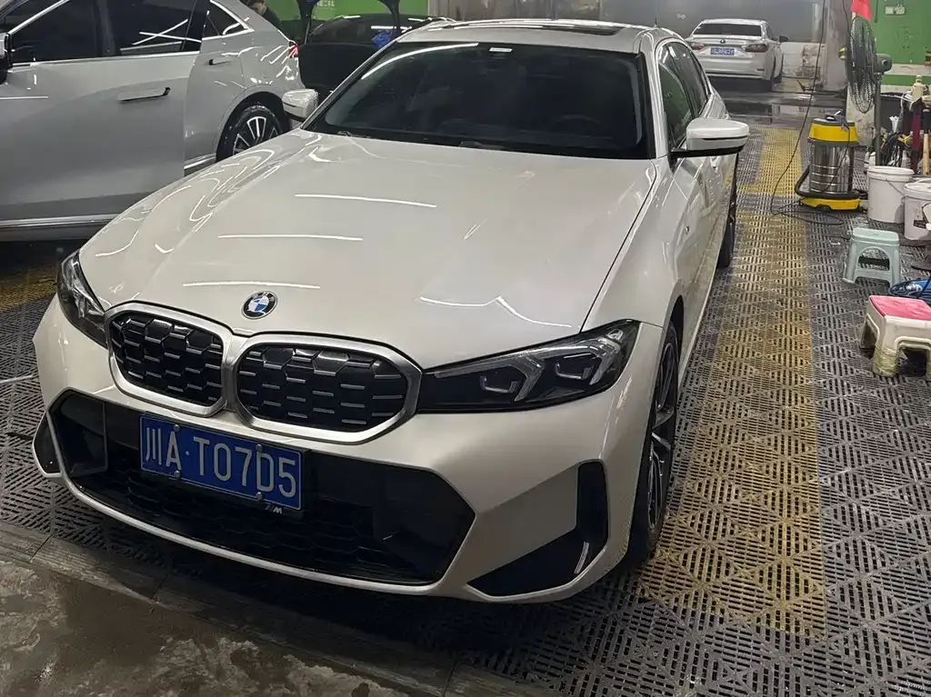 BMW 3 Series — фото 1