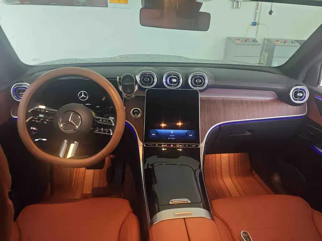 Mercedes-Benz GLC 2025 из CN, фото 2