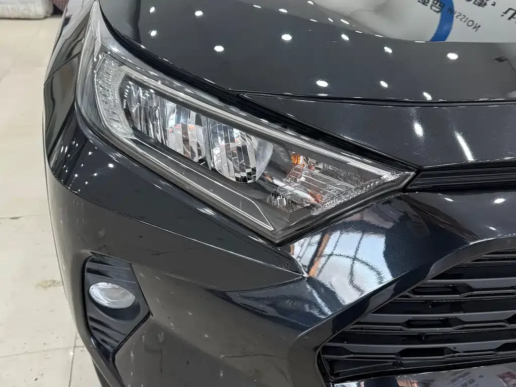 Toyota RAV4 2021 из CN, фото 7