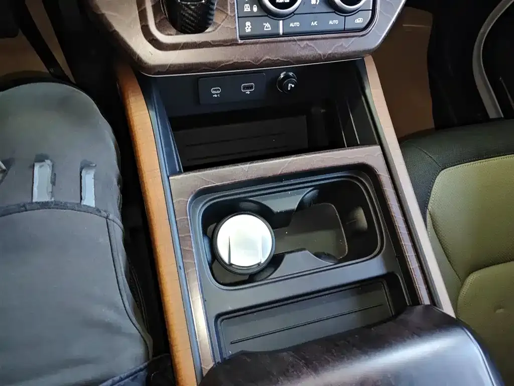 Land Rover Defender 2022 из CN, фото 5