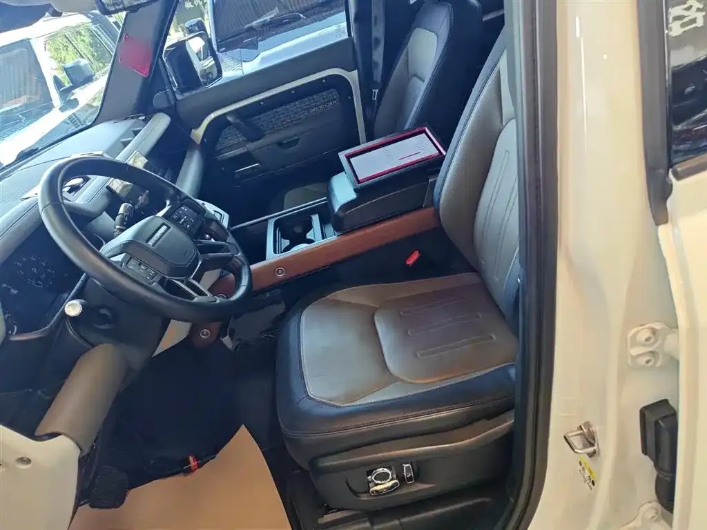 Land Rover Defender 2022 из CN, фото 7