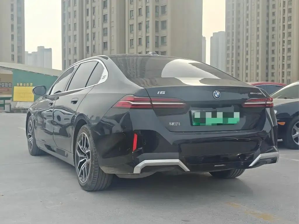 BMW i5 2024 из CN, фото 5