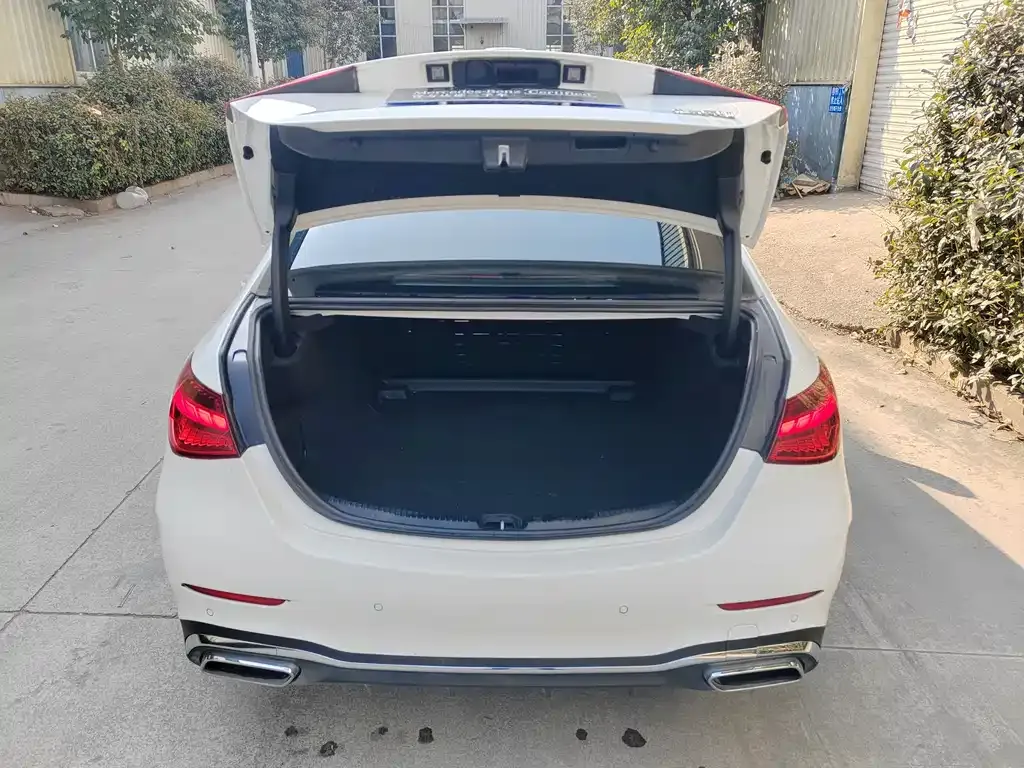 Mercedes-Benz C-Class 2024 из CN, фото 8