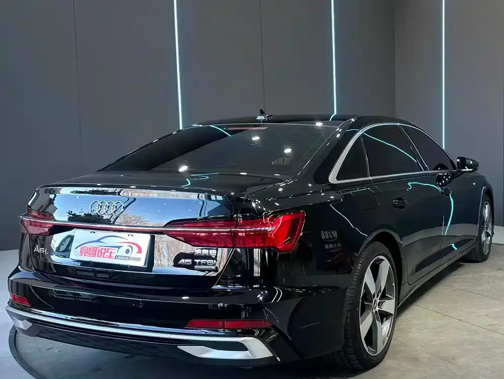 Audi A6L — фото 3
