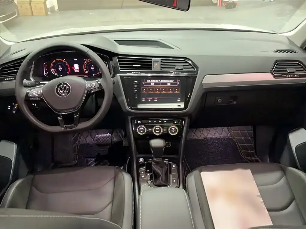 Volkswagen Tiguan L 2021 из CN, фото 9