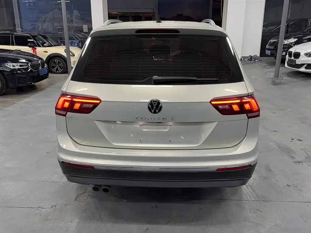 Volkswagen Tiguan L 2021 из CN, фото 3