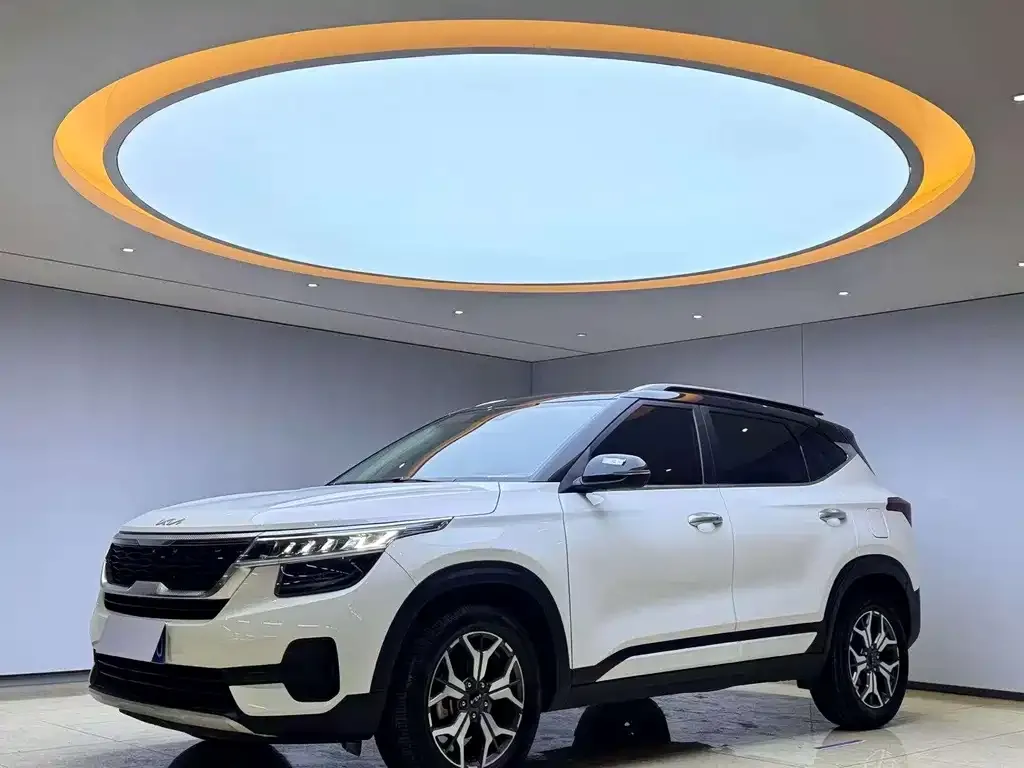Kia KX3 2022 из CN, фото 1