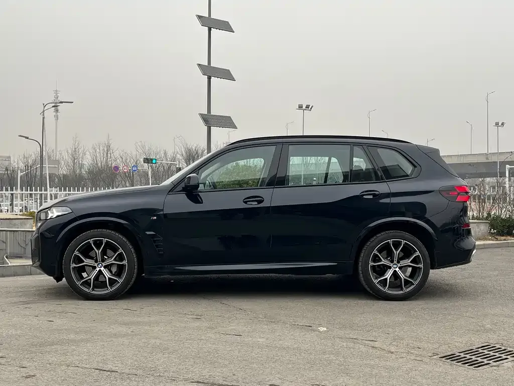 BMW X5 2025 из CN, фото 9