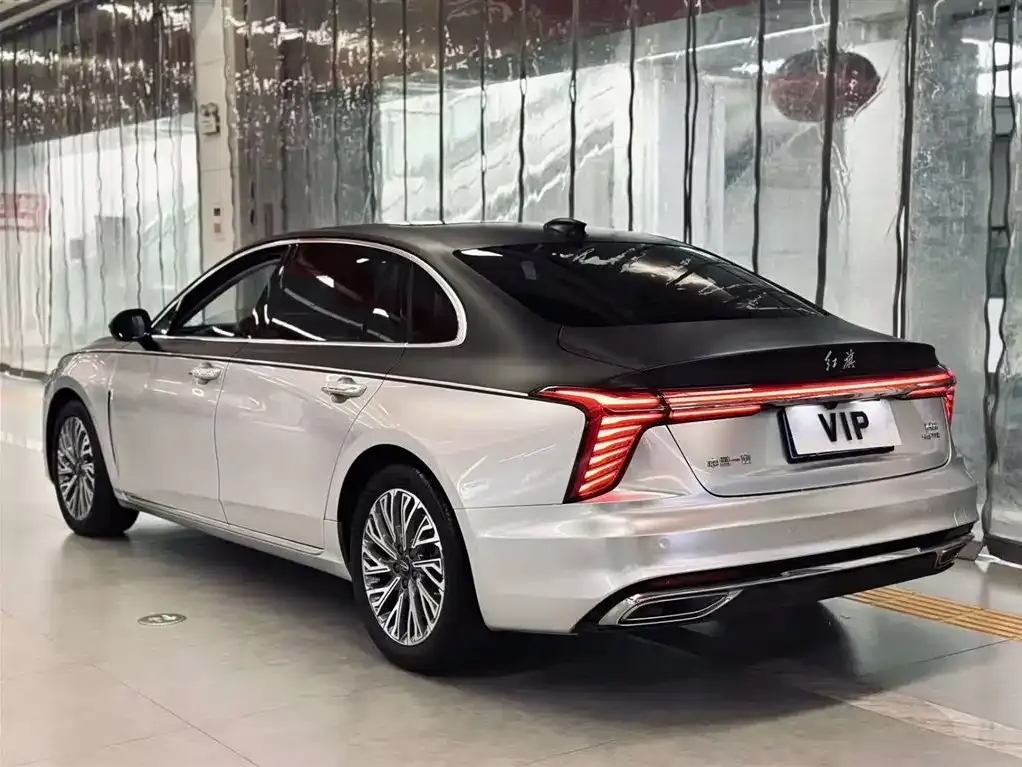 Hongqi H5 — фото 4