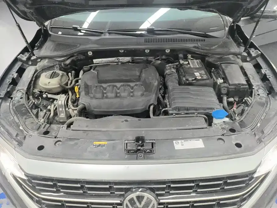 Volkswagen Passat — фото 7