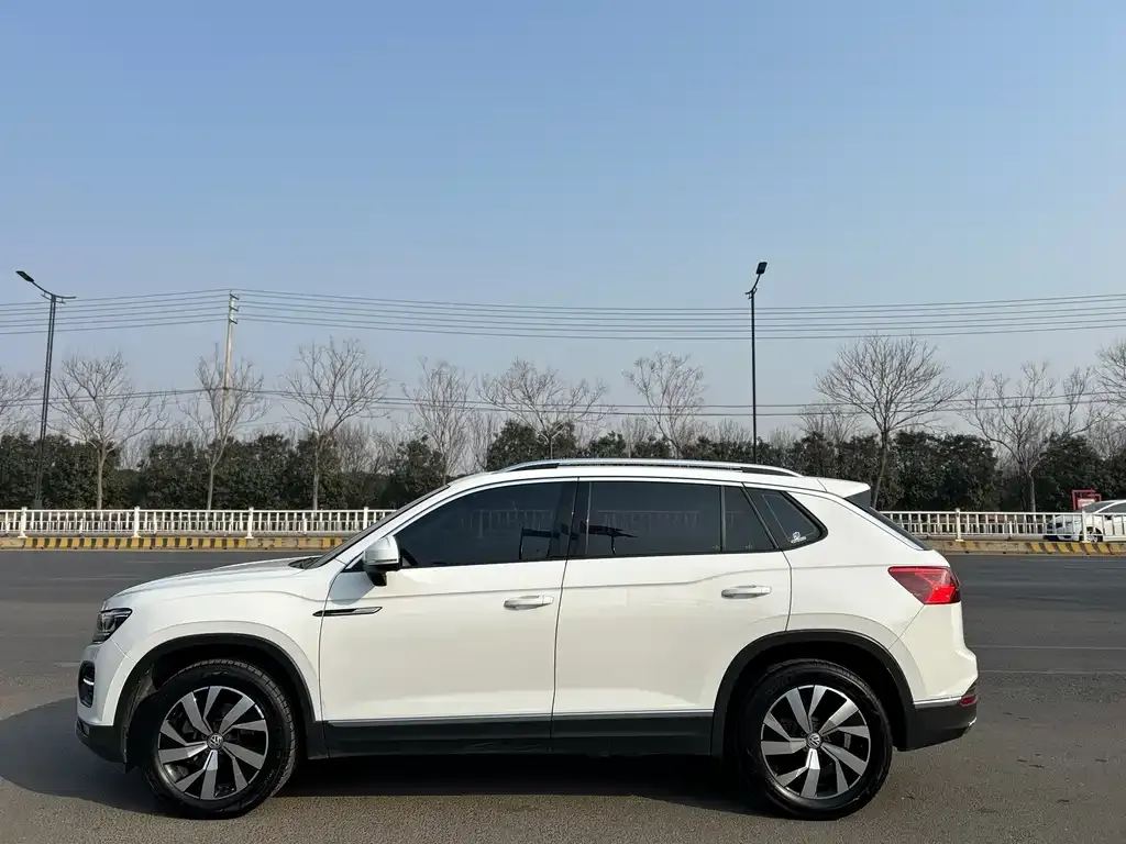 Volkswagen Tayron 2021 из CN, фото 3