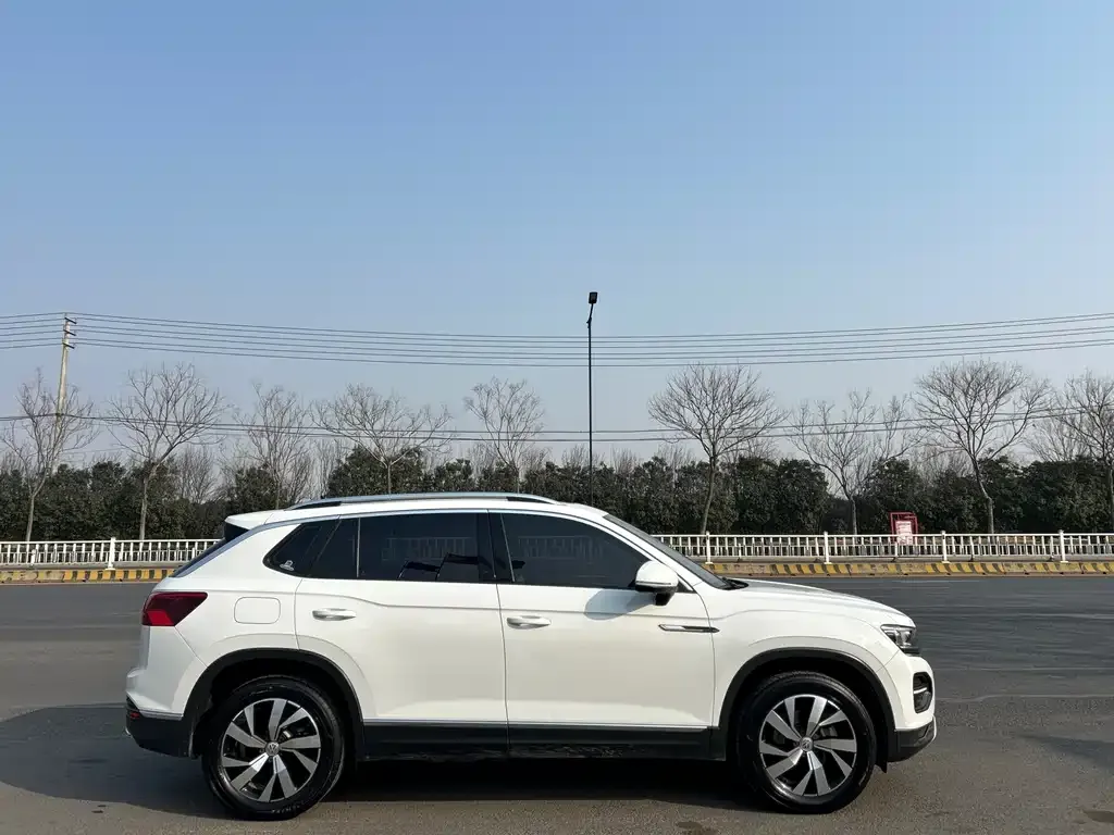 Volkswagen Tayron 2021 из CN, фото 2