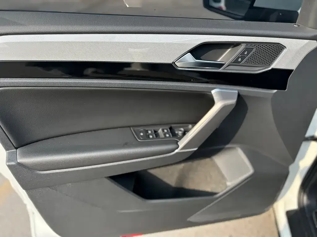 Volkswagen Tayron 2021 из CN, фото 4