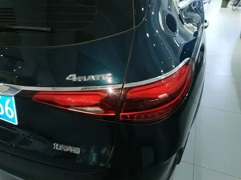 Mercedes-Benz GLC 2024 из CN, фото 2