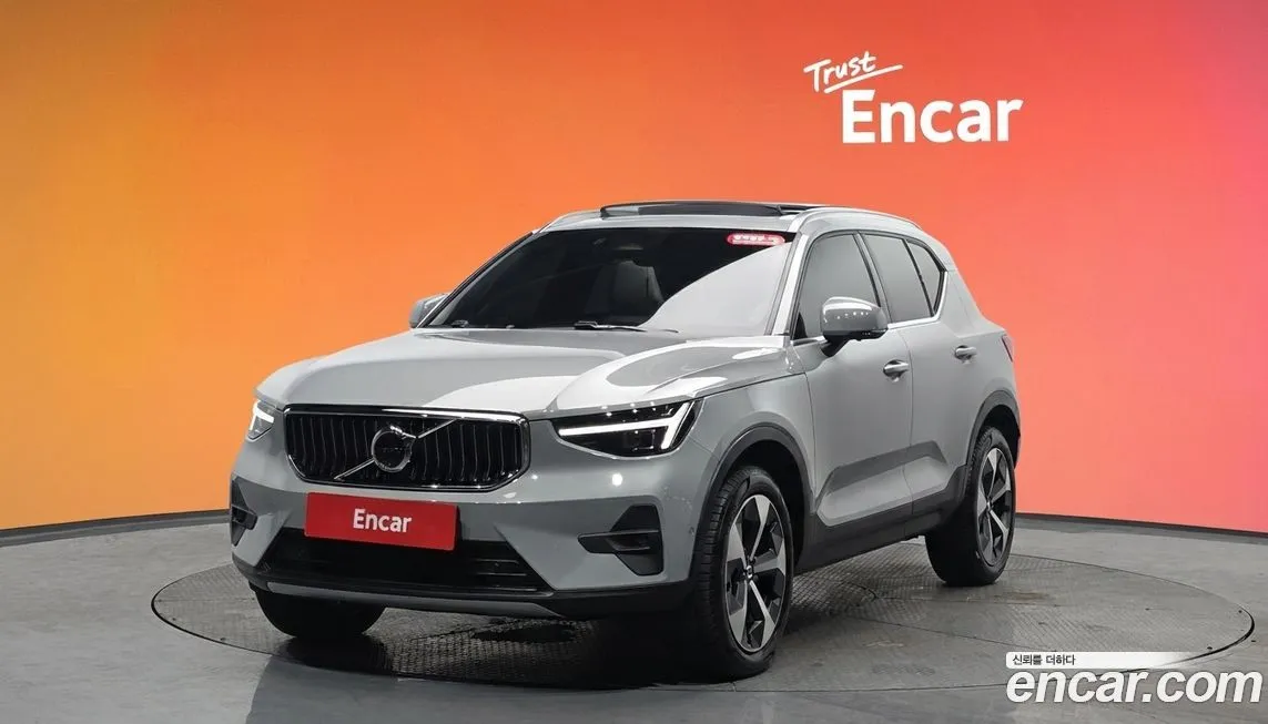 Volvo XC40 2025 из KR, фото 1