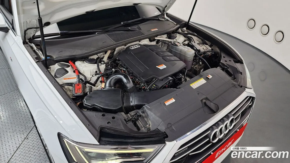 Audi A6 — фото 10