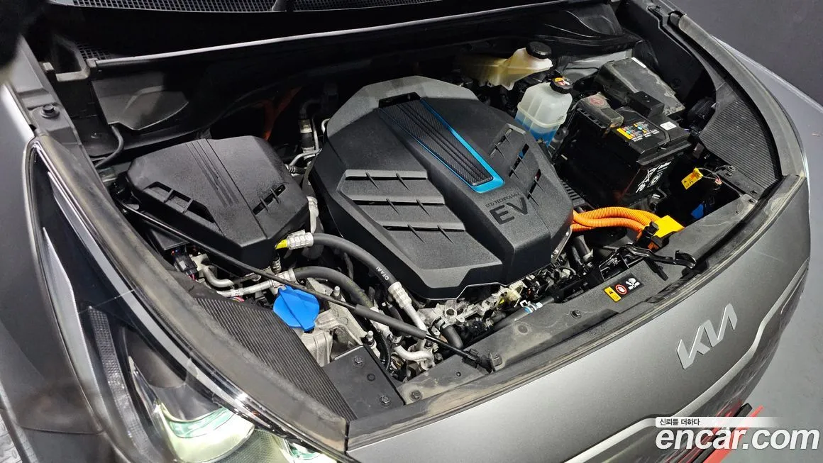 Kia Niro — фото 10