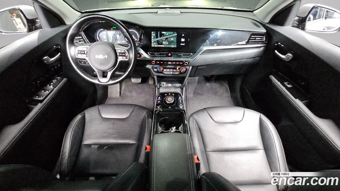 Kia Niro — фото 6