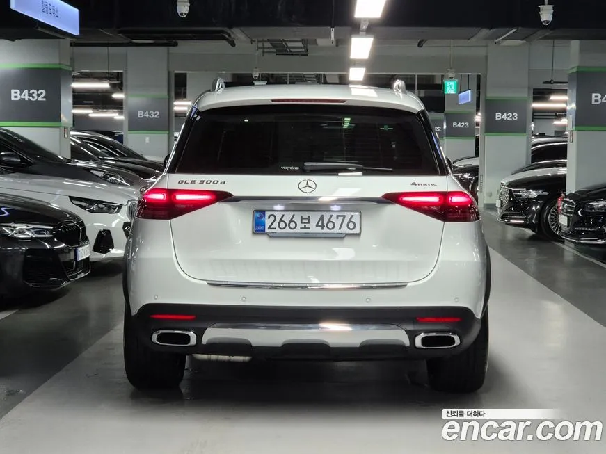 Mercedes-Benz GLE-Class — фото 3