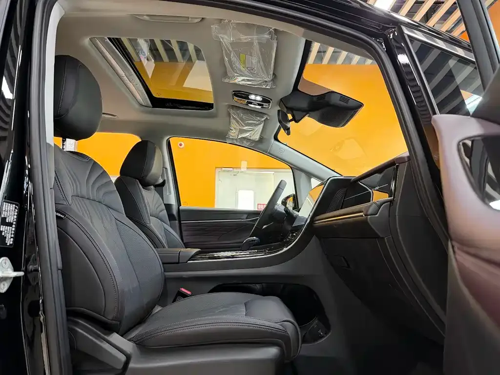 GAC Motor Trumpchi M8 2026 из CN, фото 5