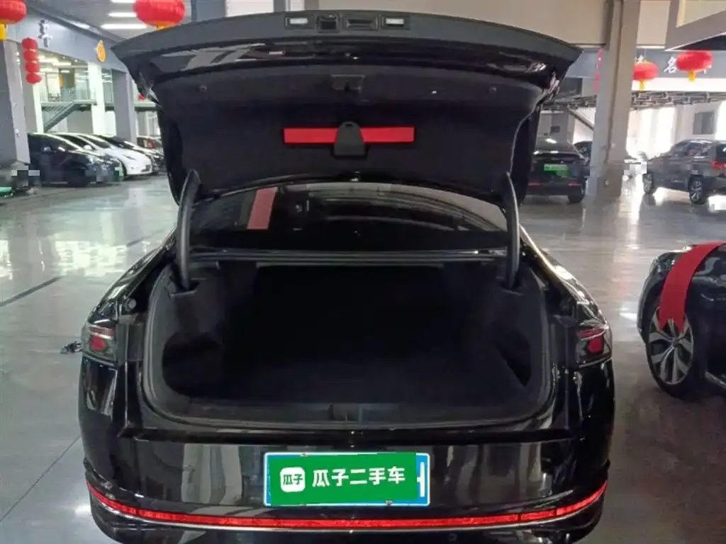 Volkswagen Magotan 2024 из CN, фото 4