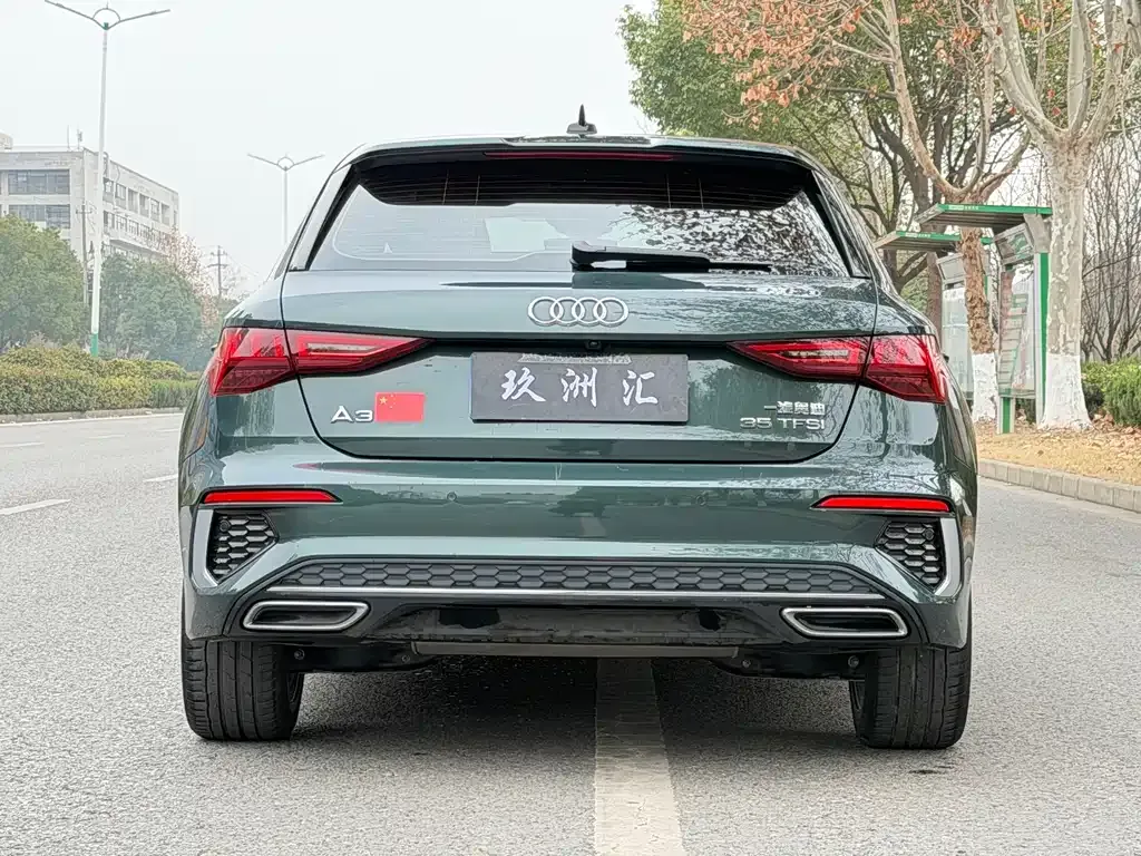 Audi A3 2023 из CN, фото 8