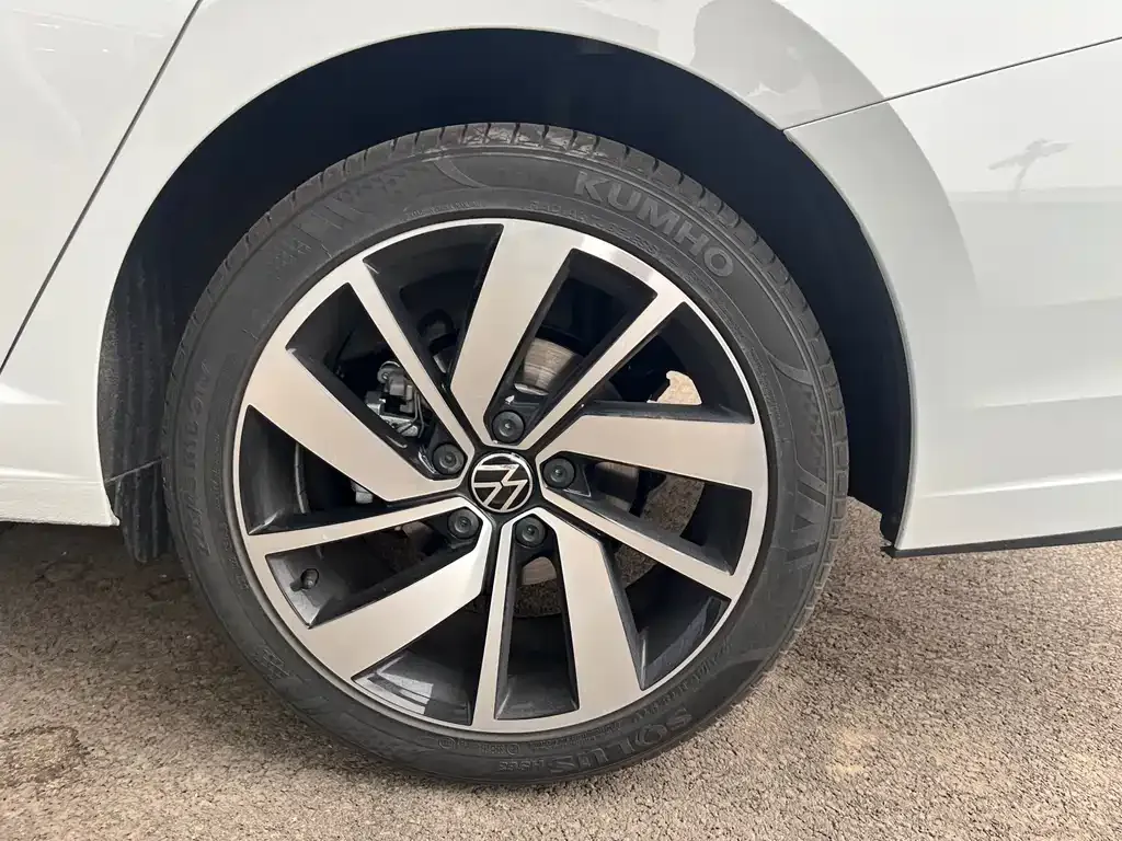 Volkswagen Sagitar 2025 из CN, фото 4