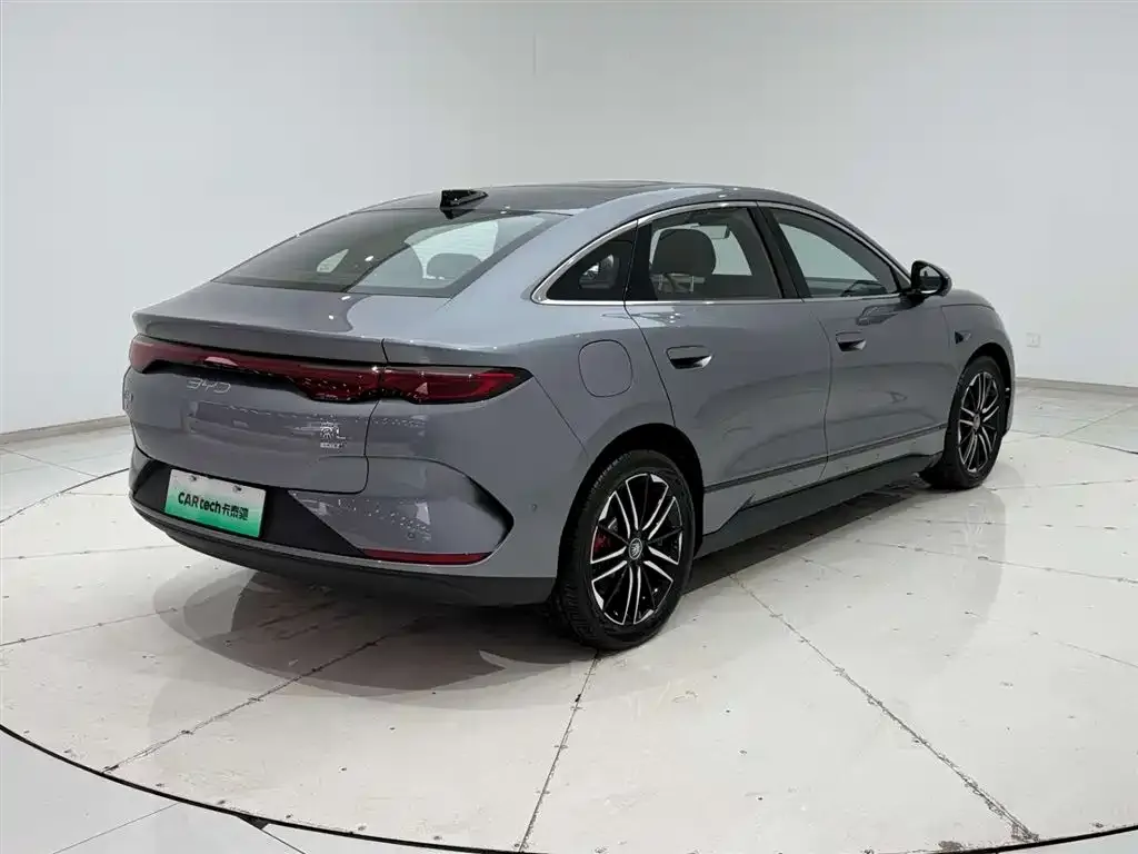 BYD Qin L — фото 9