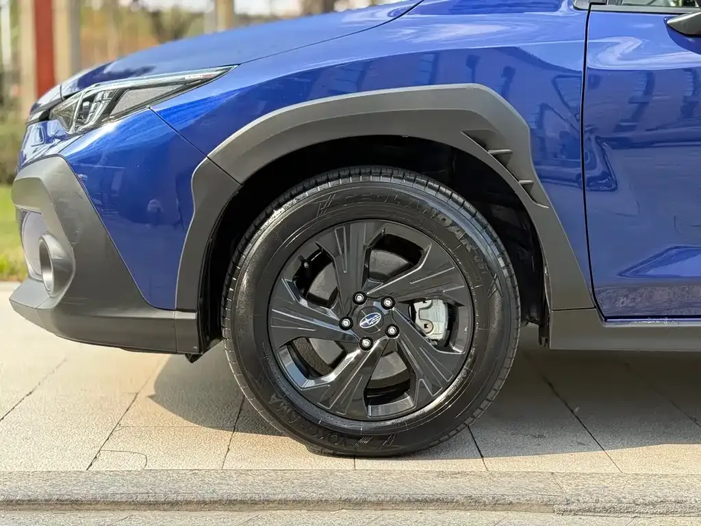 Subaru Crosstrek 2023 из CN, фото 8