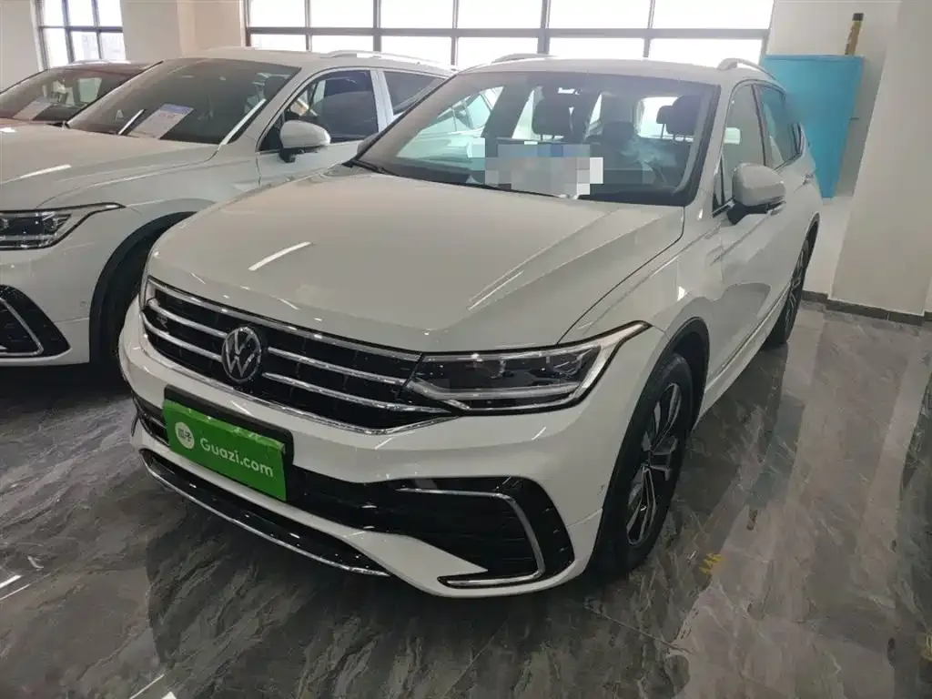 Volkswagen Tiguan L 2024 из CN, фото 4