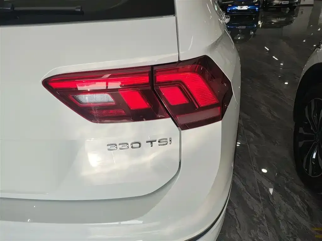 Volkswagen Tiguan L 2024 из CN, фото 3
