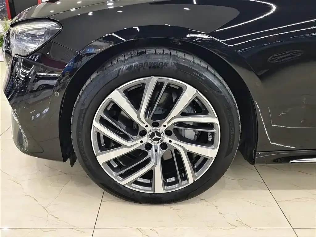 Mercedes-Benz E-Class 2024 из CN, фото 3
