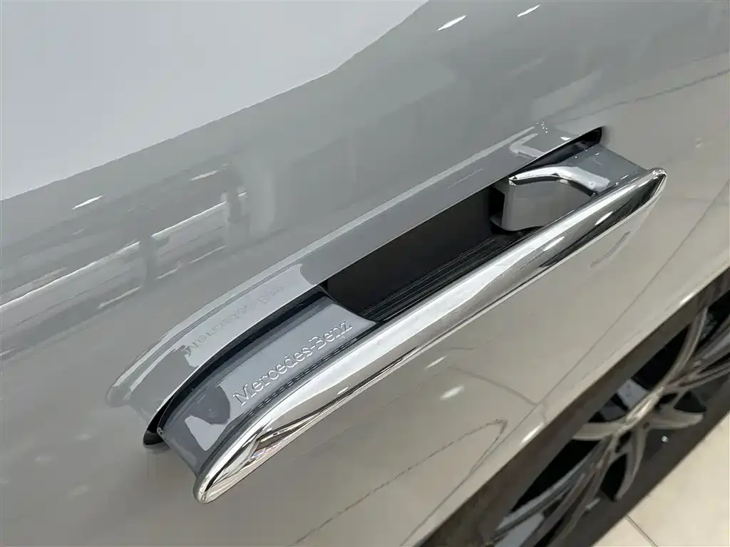 Mercedes-Benz EQE 2023 из CN, фото 6
