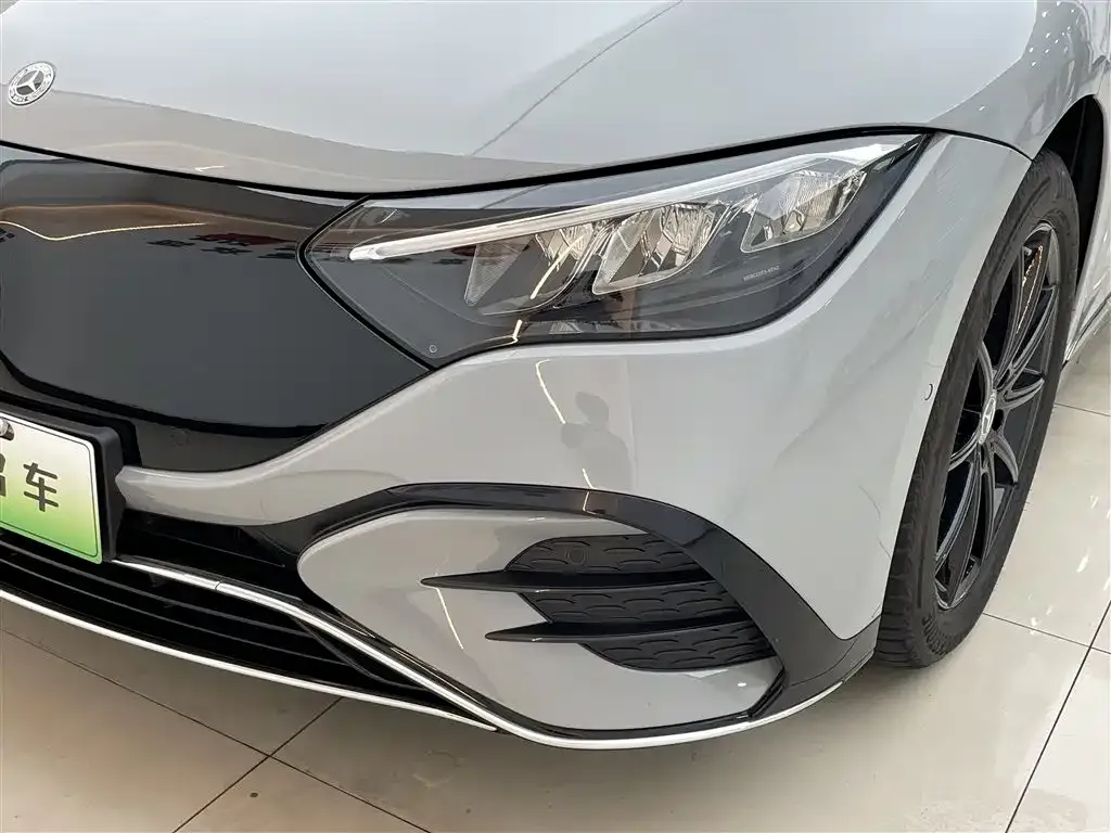 Mercedes-Benz EQE 2023 из CN, фото 8
