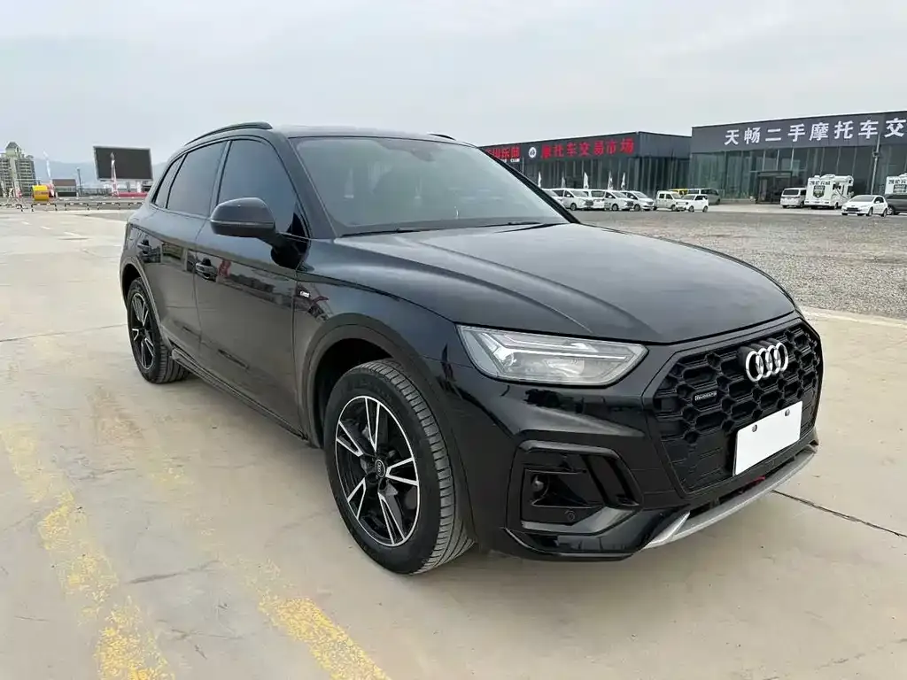 Audi Q5L 2022 из CN, фото 8