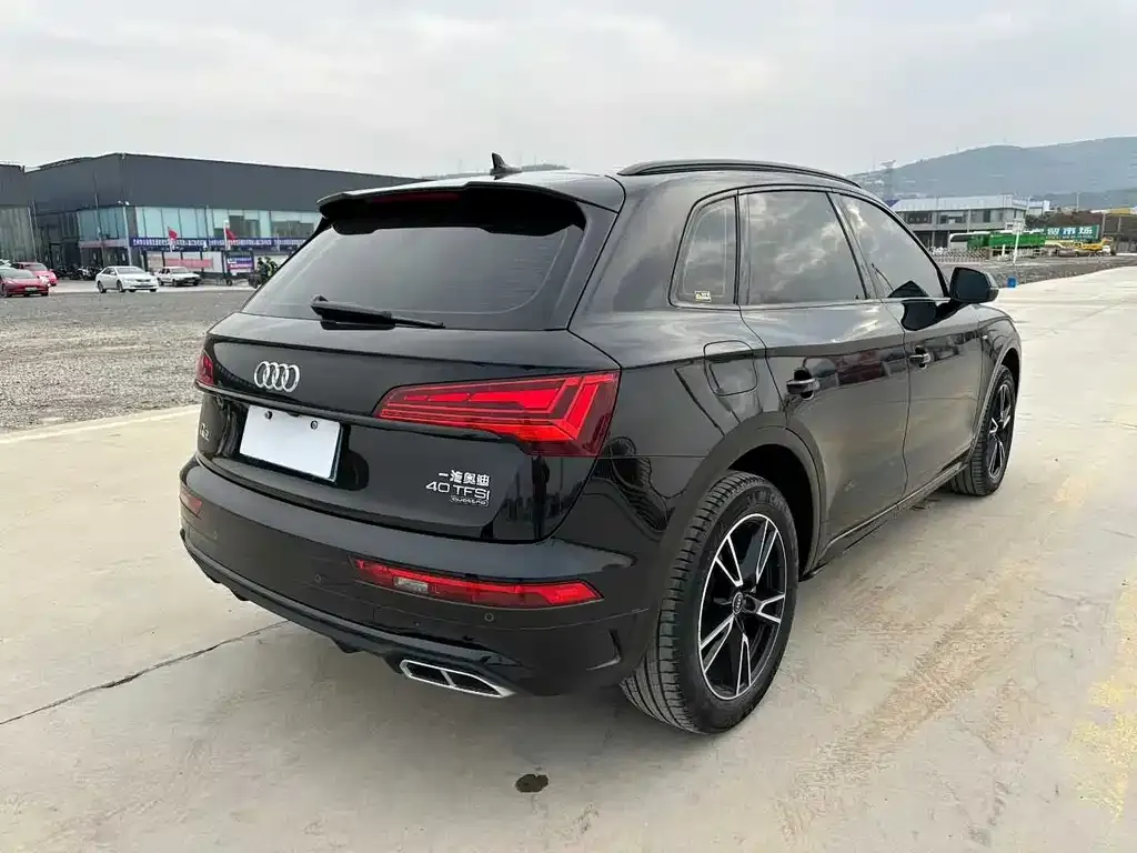 Audi Q5L 2022 из CN, фото 6