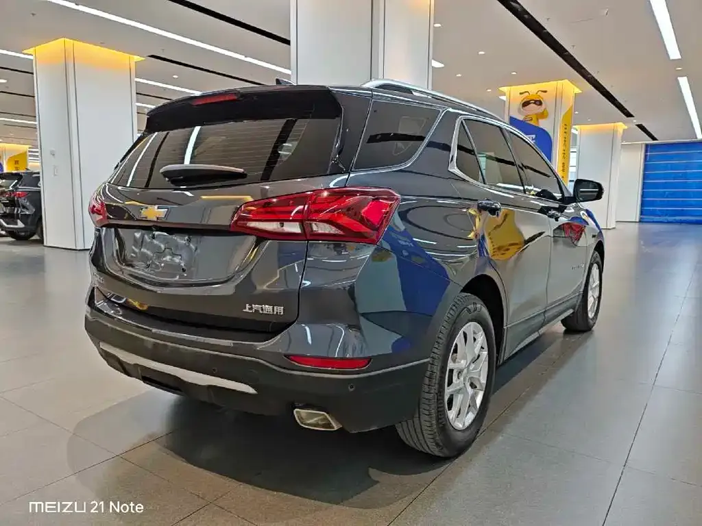 Chevrolet Equinox 2021 из CN, фото 2