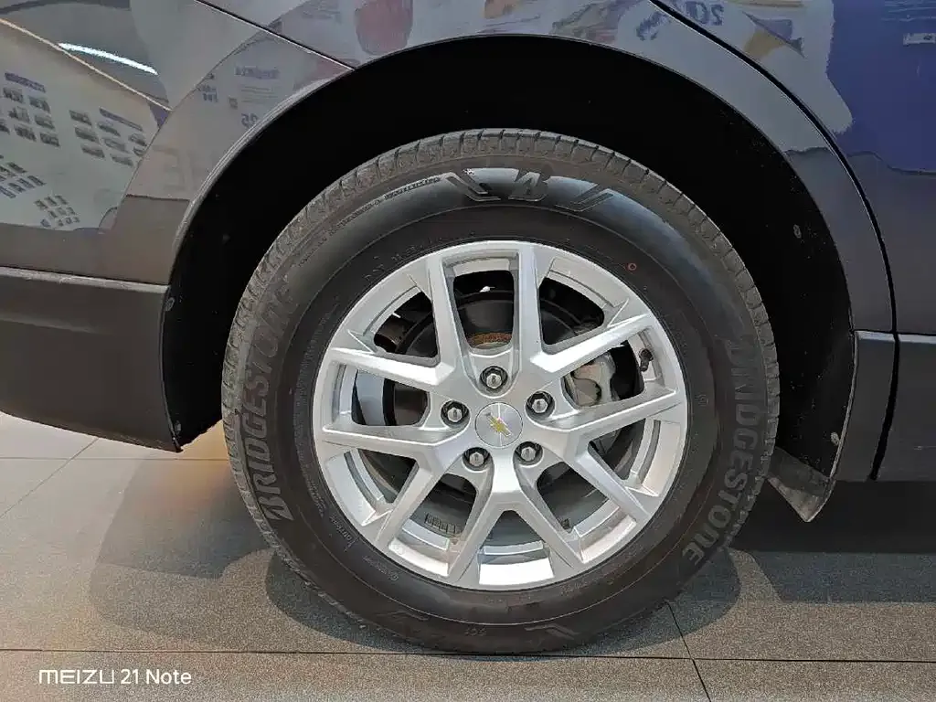 Chevrolet Equinox 2021 из CN, фото 6