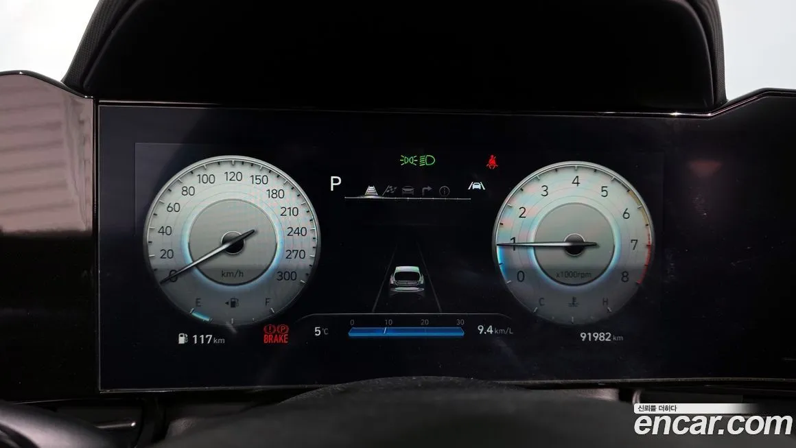 Hyundai AVANTE 2023 из KR, фото 2