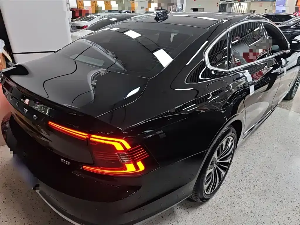 Volvo S90 — фото 6