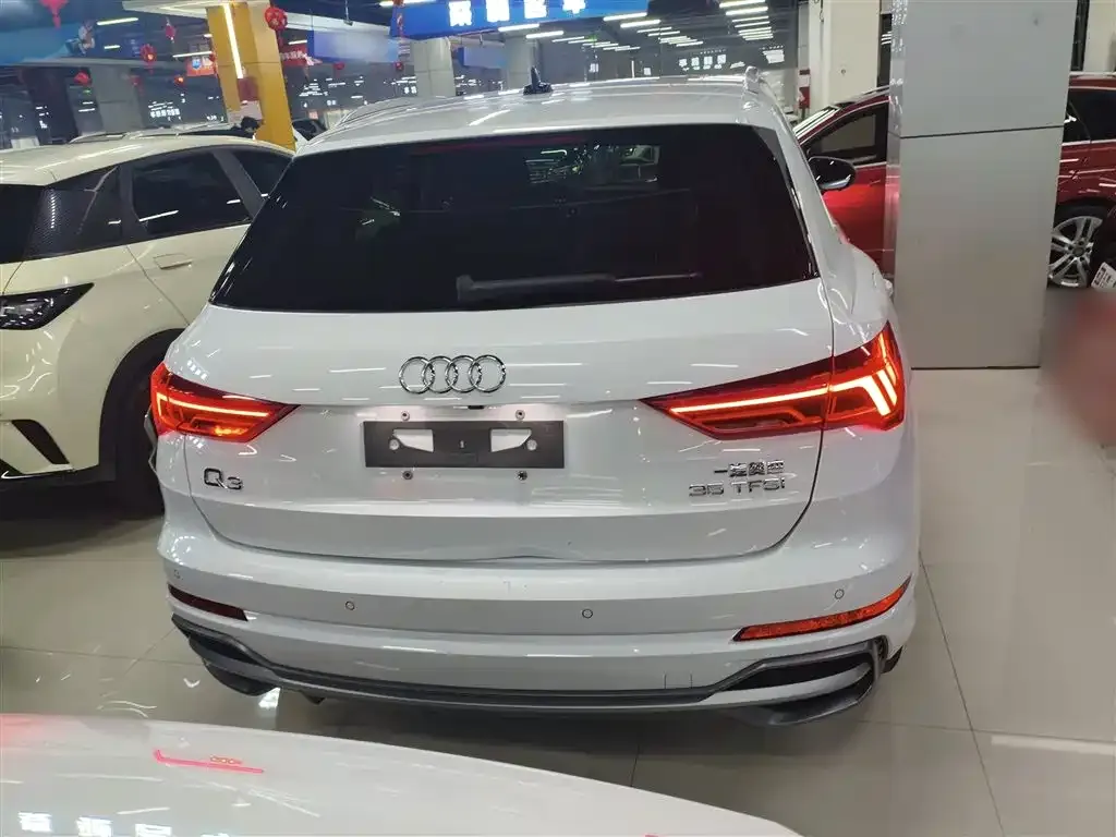 Audi Q3 — фото 2